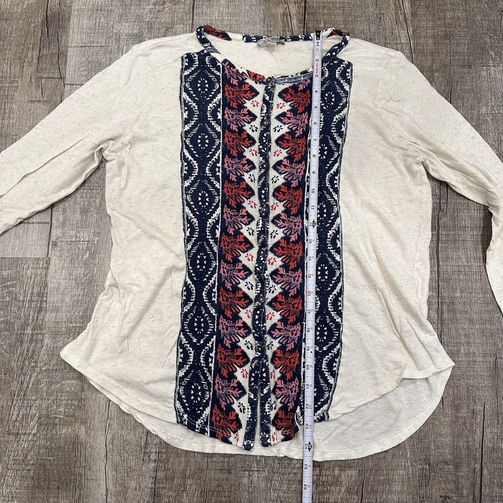 Lucky Brand Womens L Boho Top Long Sleeve‎ Cream Red Blue Hi Lo Relaxed Tab - Picture 3 of 9